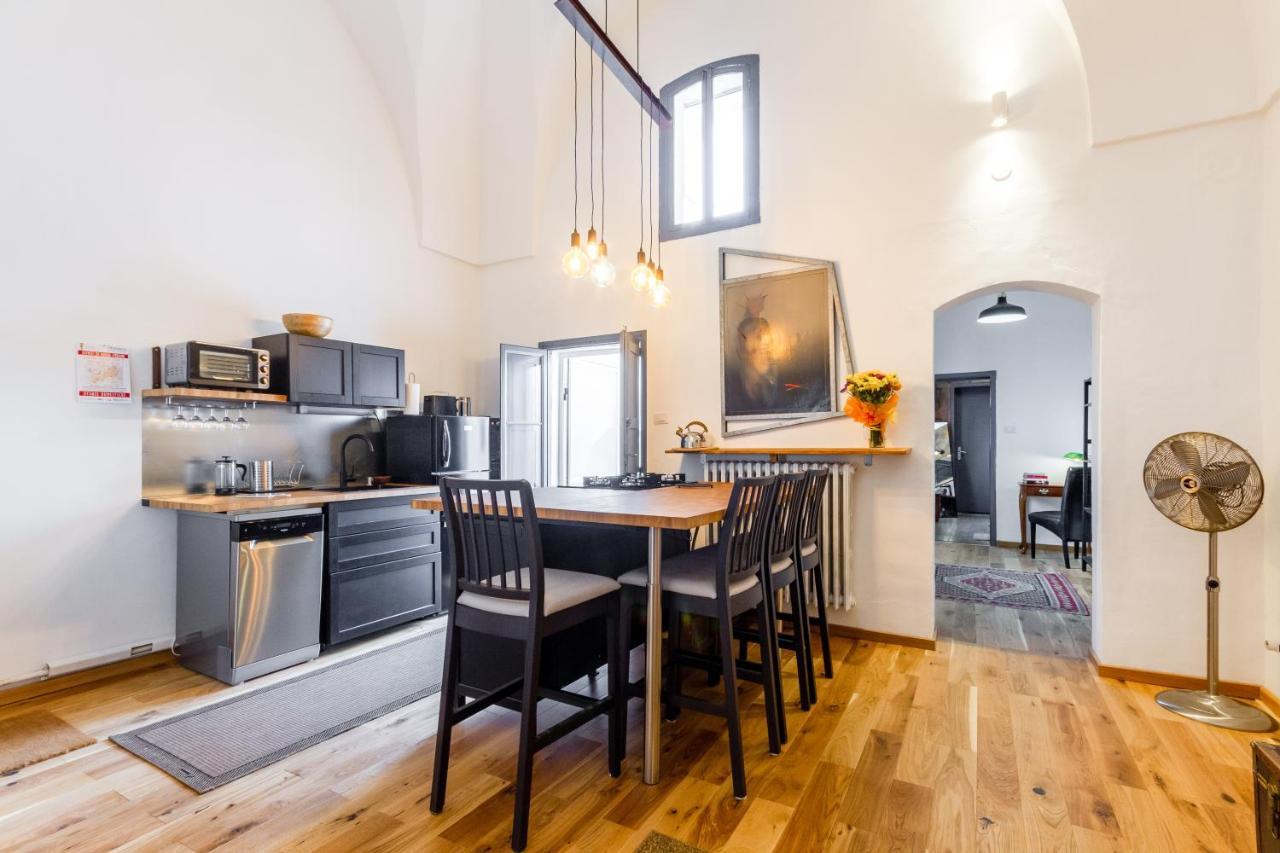 Lecce Center Charming Flat With Terrace Apartment Exterior foto